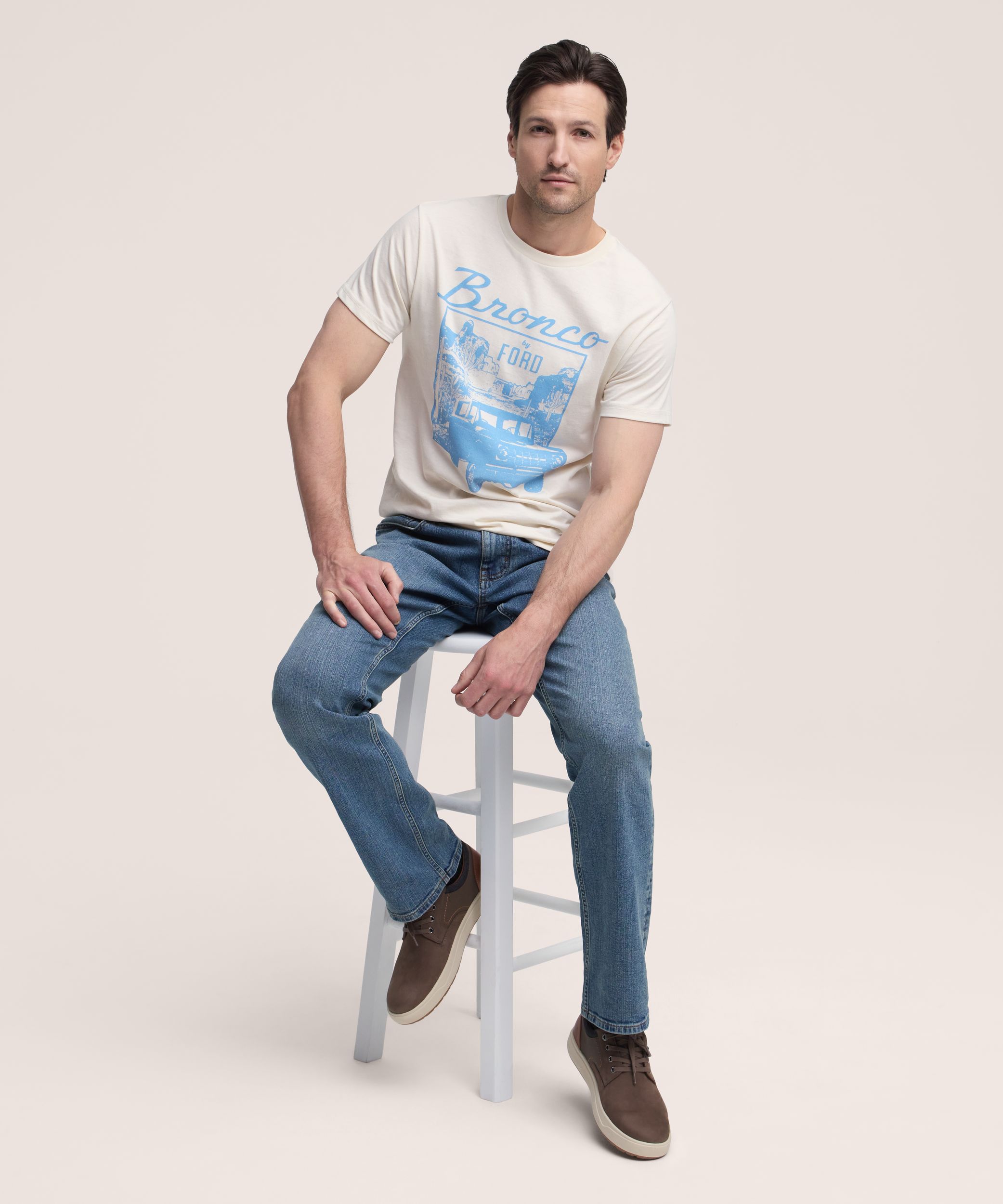 T-shirt à col ras du cou avec graphique Bronco pour hommes
