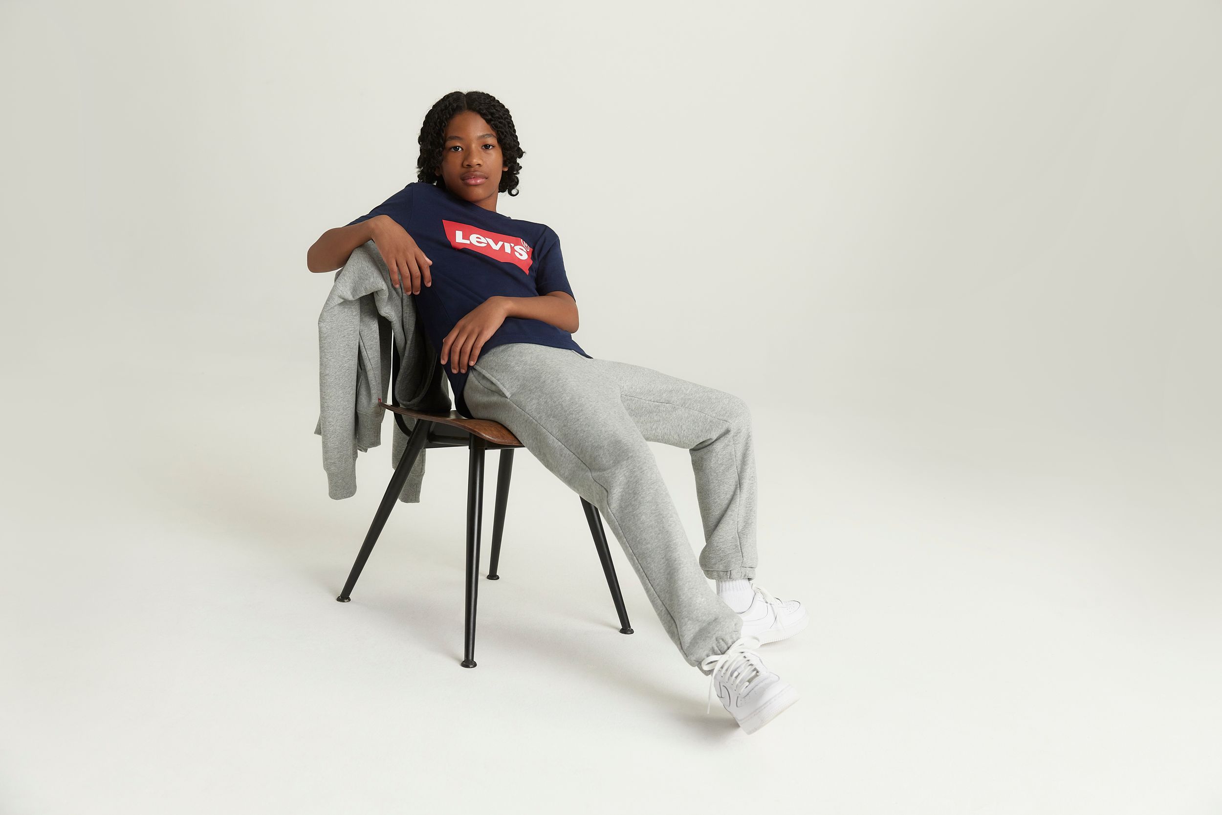 T-shirt à manches courtes avec graphique d'ailes de chauve-souris pour garçons, Levi's