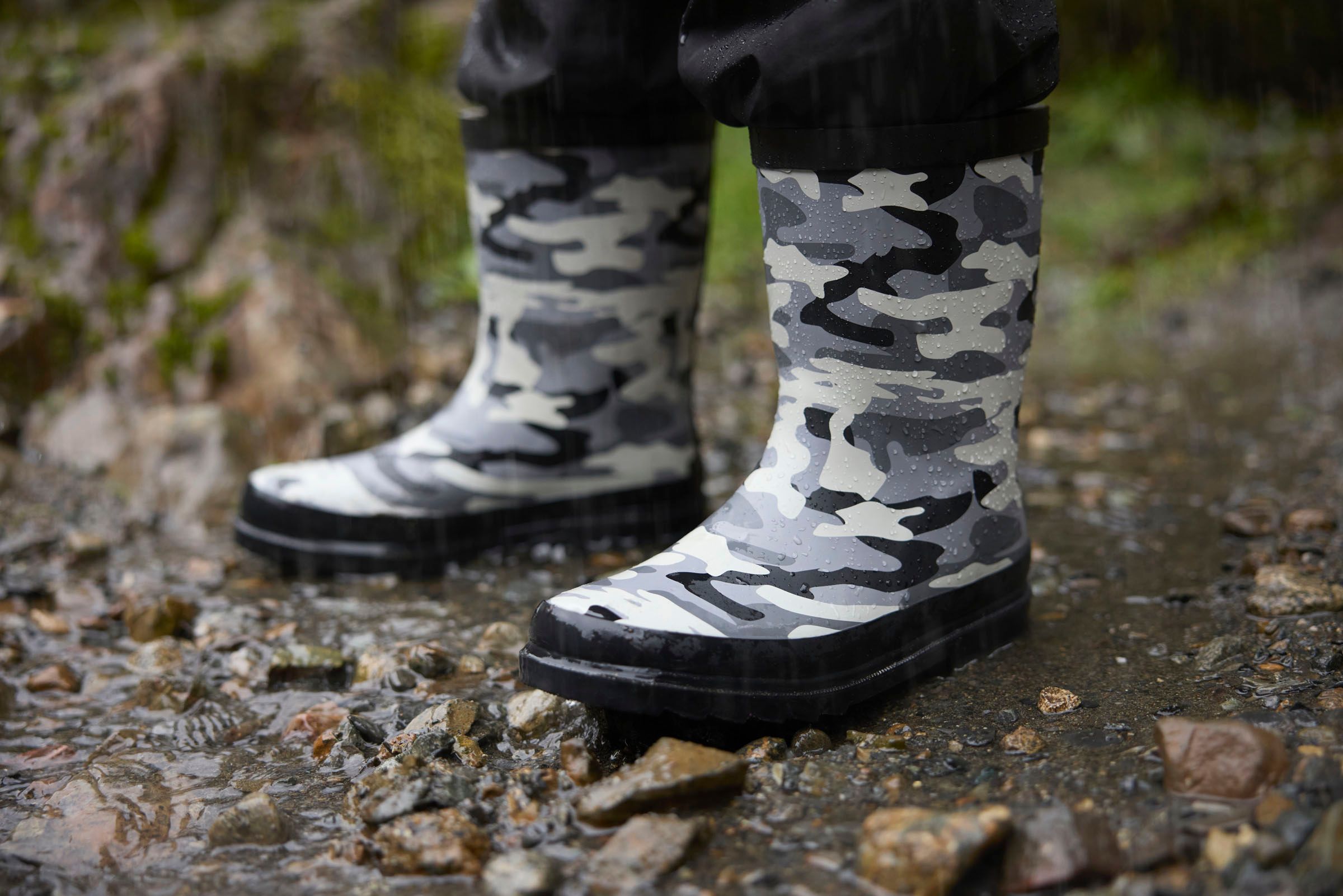 Shark School Shiny Rain Boots