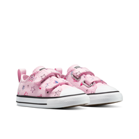 Converse Toddler Chuck Taylor All Star 2V Sneakers Front_Three_Fourths_Angled_Right