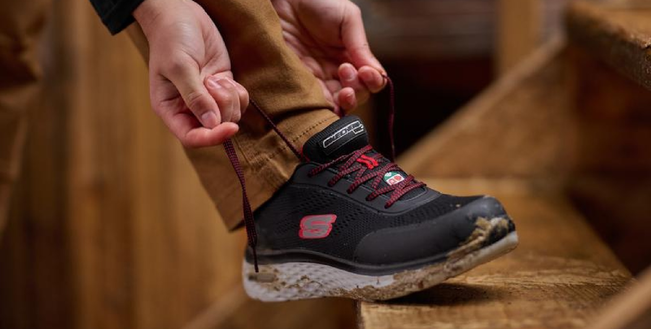 Bottes et chaussures de travail pour femmes.